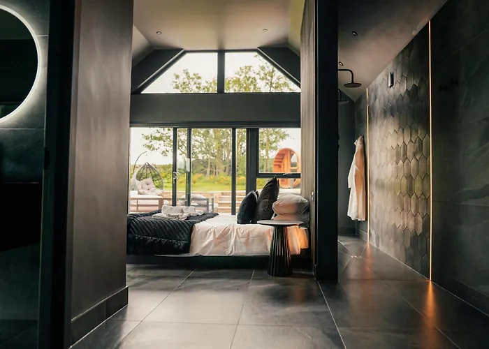 Newlands Lodges